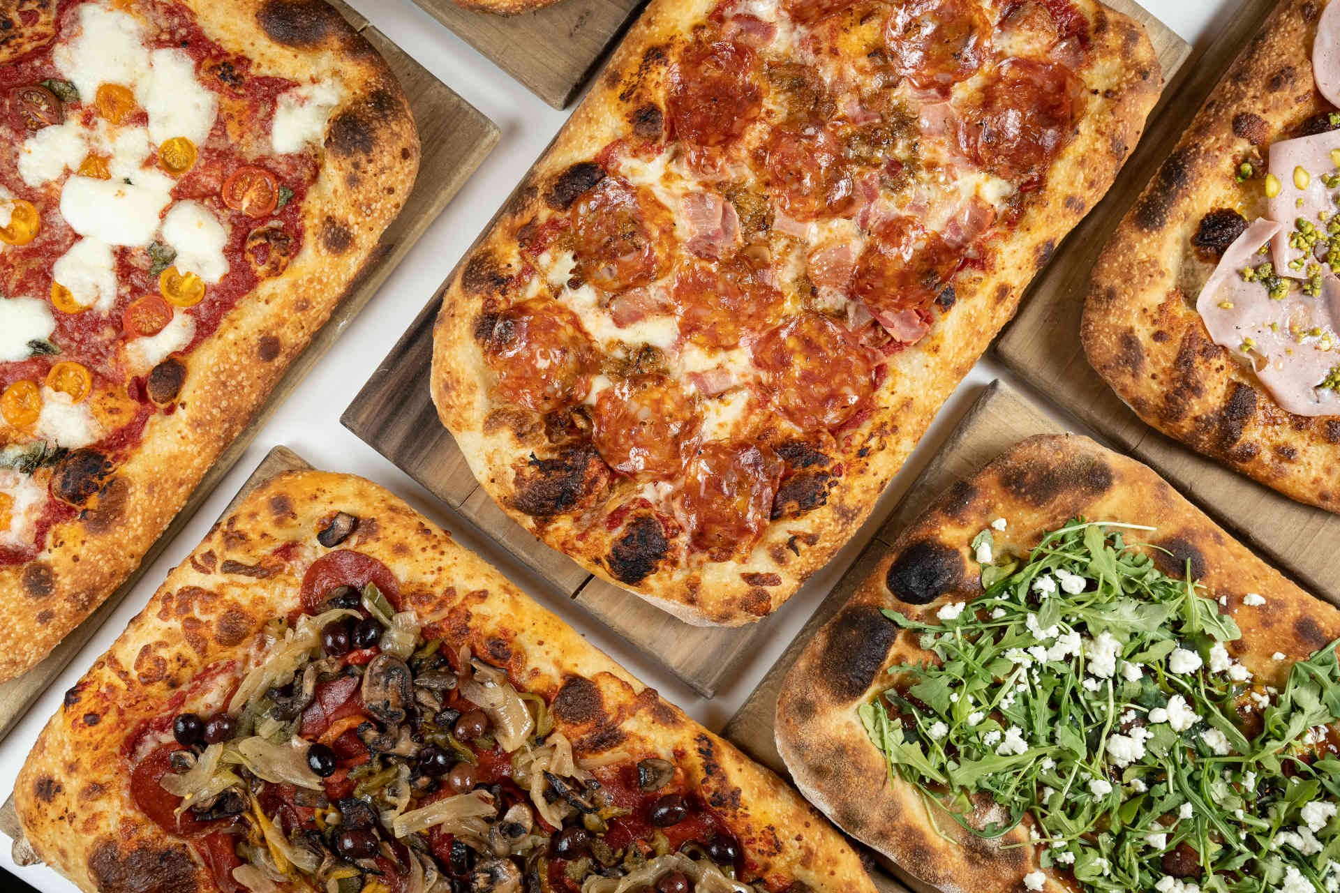All-the-Monzu-Pizza-beigestellt-1920
