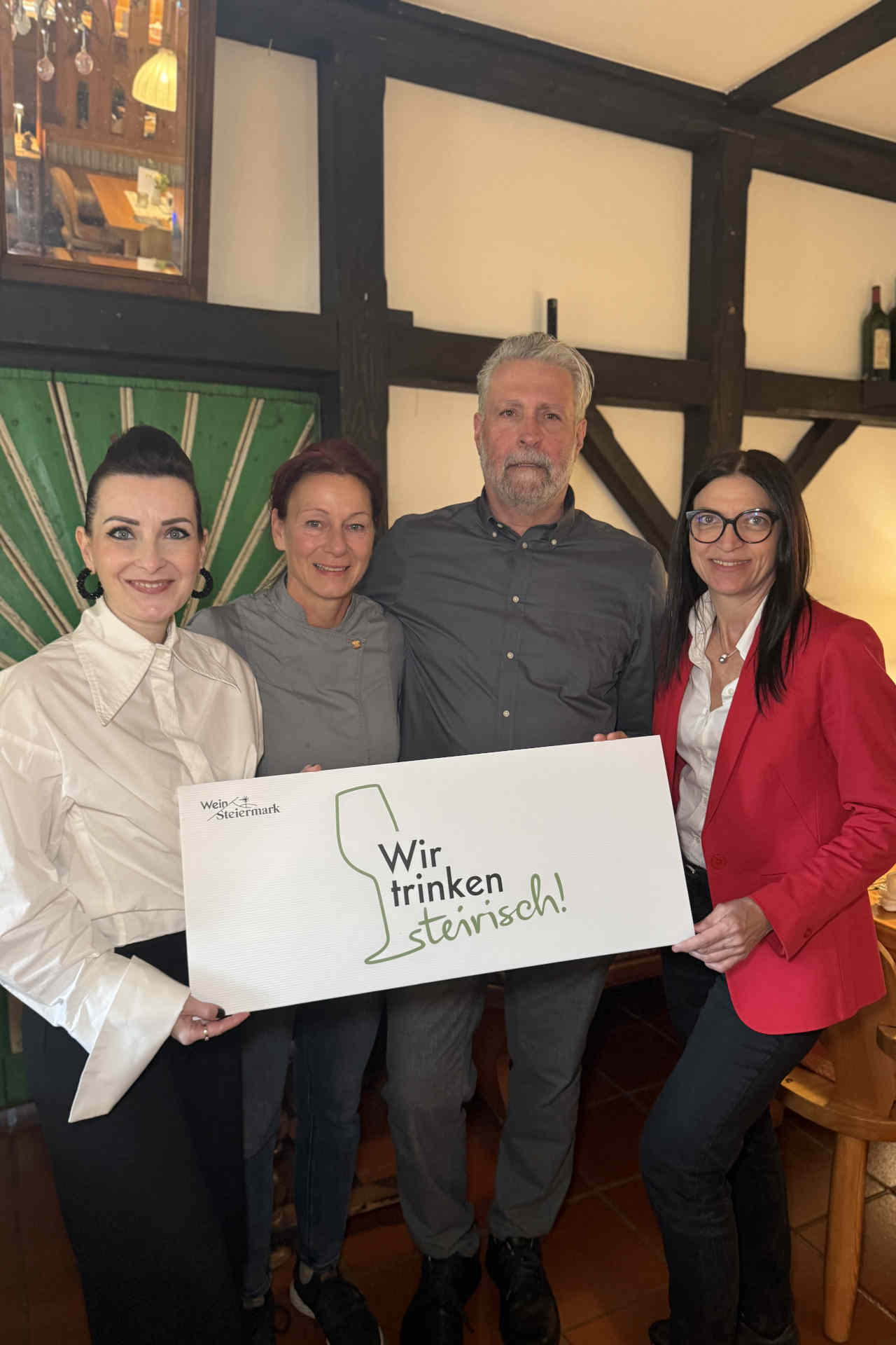 Alexandra Gorsche (JeGo), Karin und Willi Rauch (Rauch Hof) sowie Andrea Jöbstl-Prattes (Wein Steiermark) © Genusspunkt