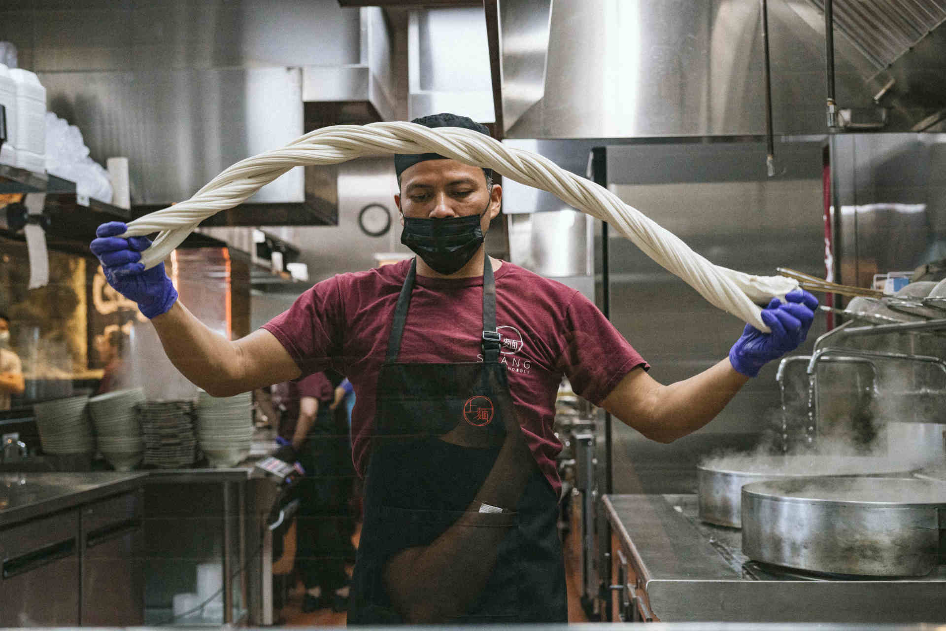 09-Shang-Artisan-Noodles-beigestellt-1920
