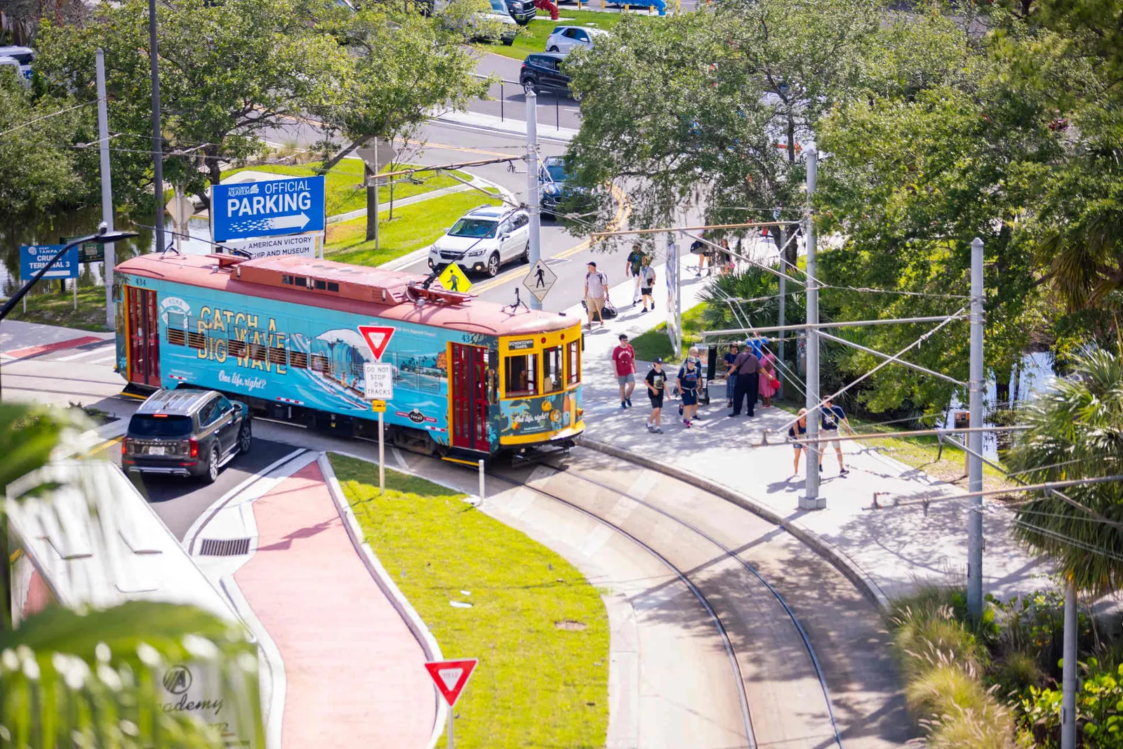TECO Streetcar by Cruises © Keir Magoulas / Visit Tampa Bay