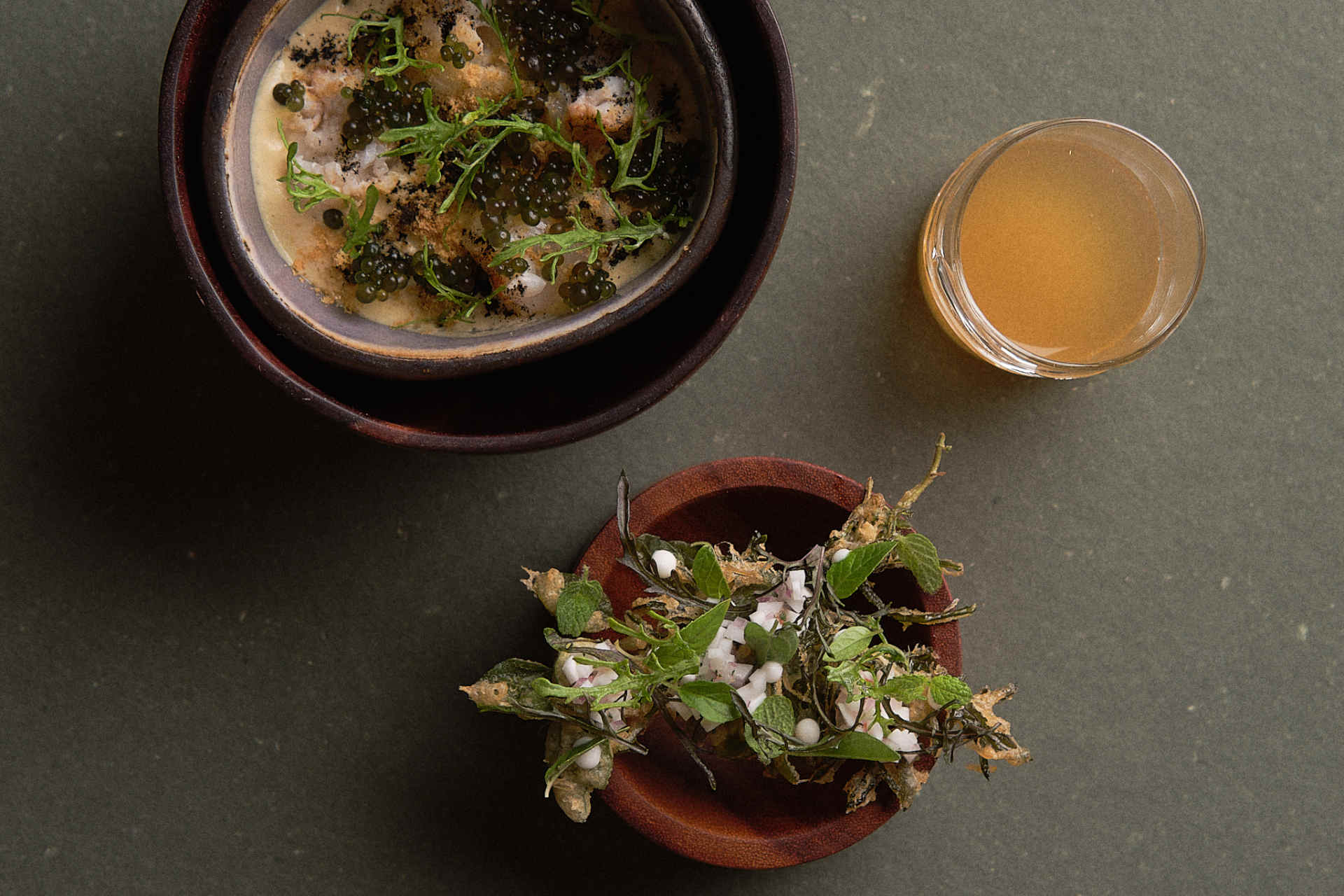 Kokosnuss, Cecina und Krabben © Camila Novoa