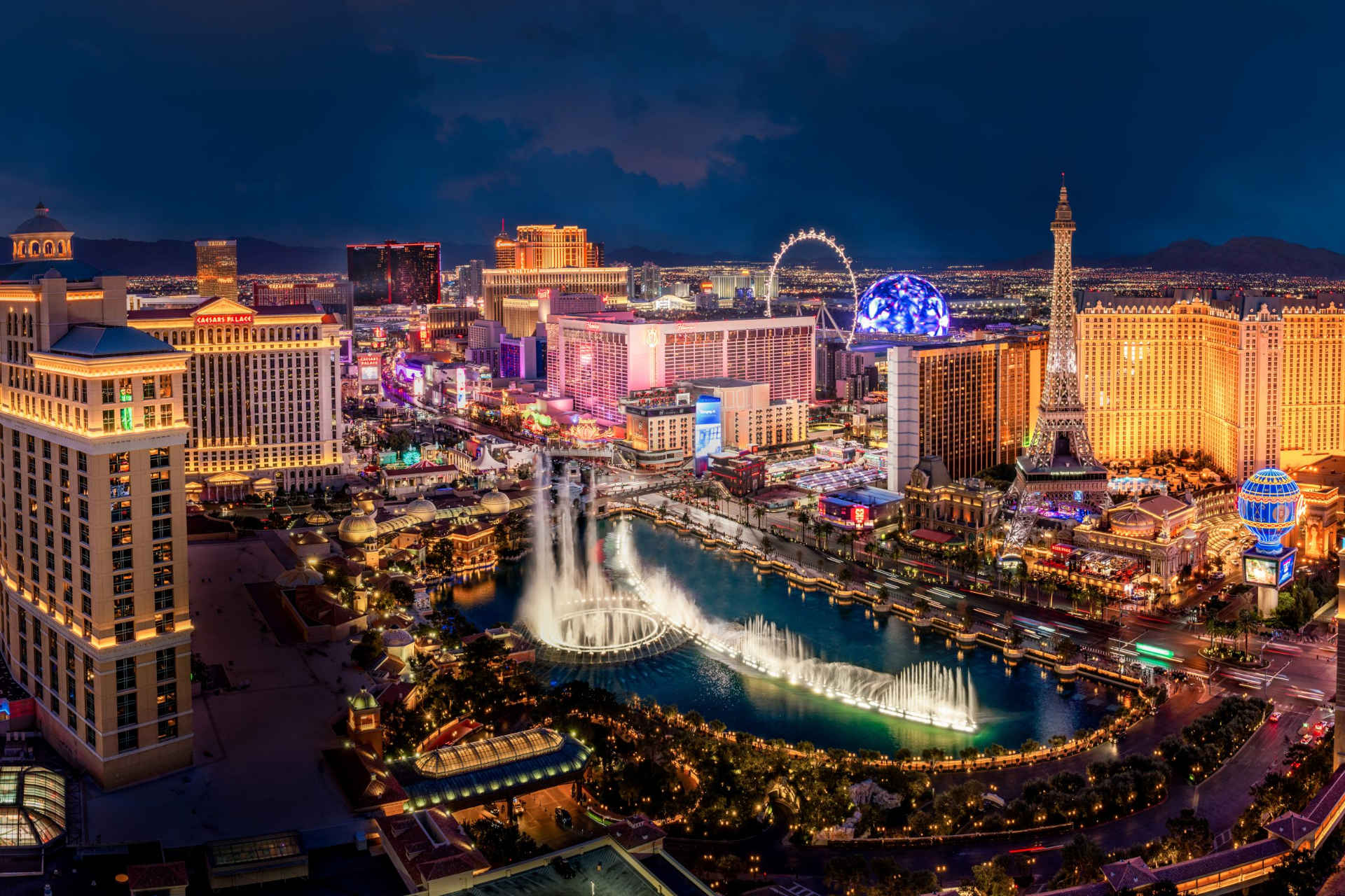 Paris Las Vegas Hotel & Casino © Las Vegas News Bureau