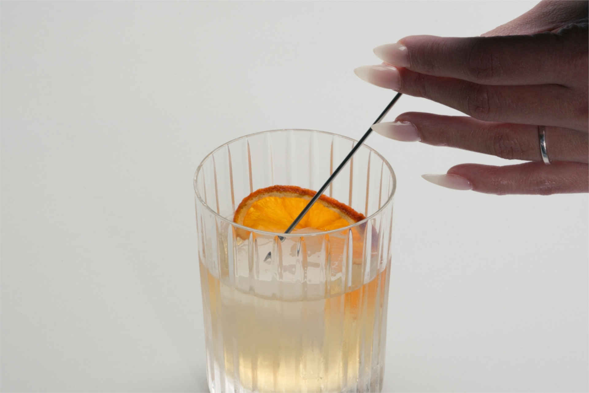 Alkoholfrei wird vom Verzicht zur Premium-Kategorie © Death to stock