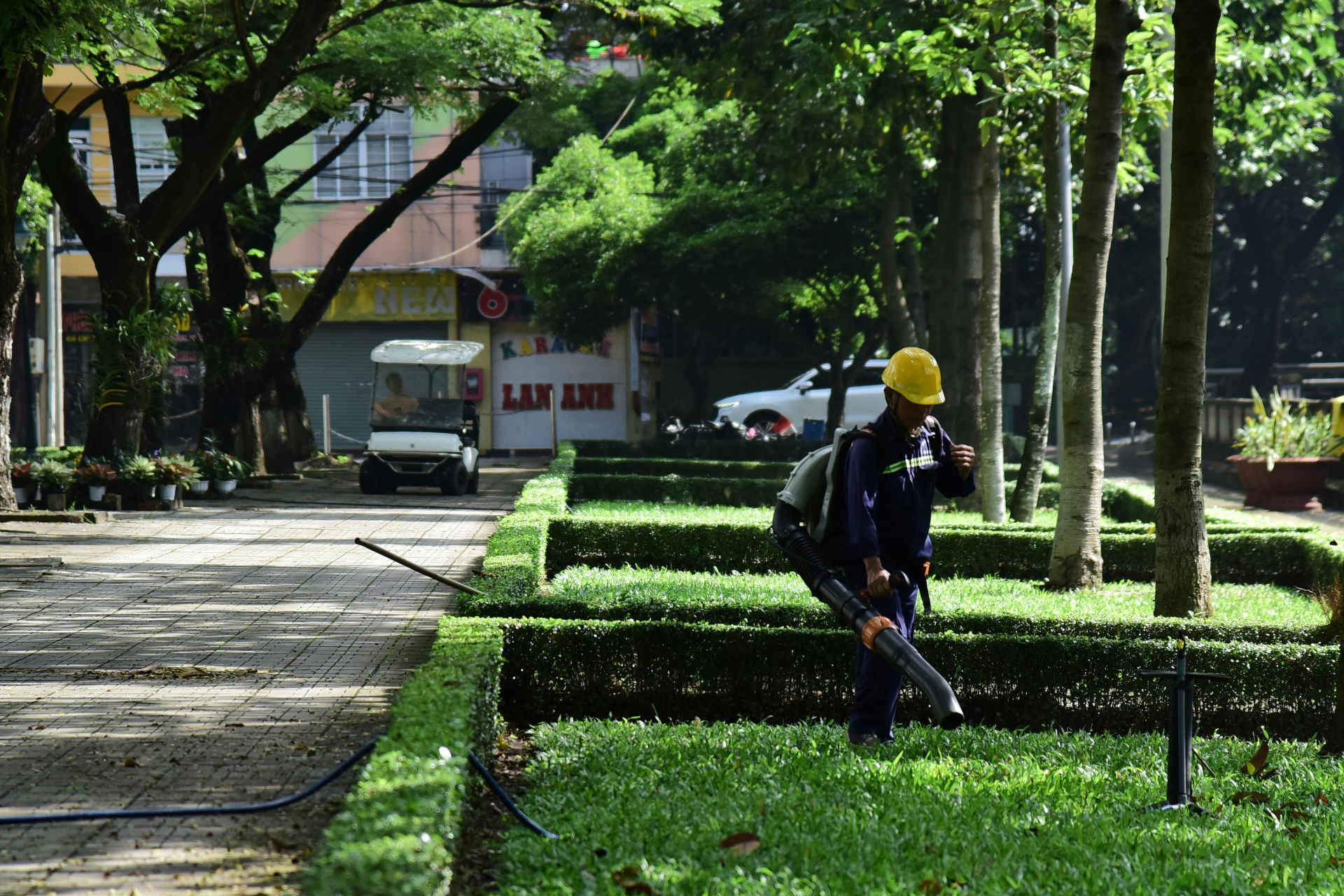 leaf blower © Pexels / Sóc Năng Động