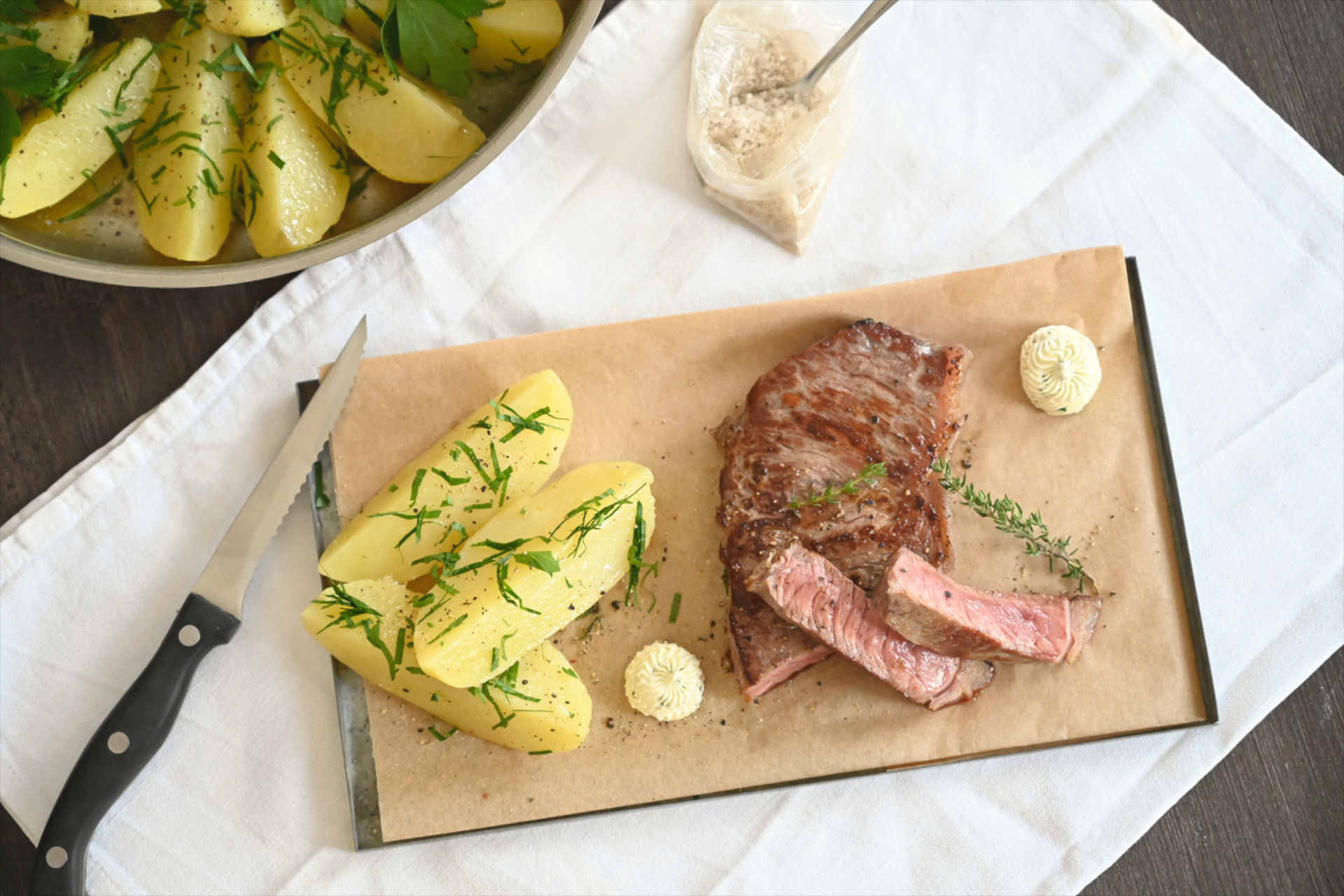 Fleisch mit Kartoffeln © Alexandra Embacher